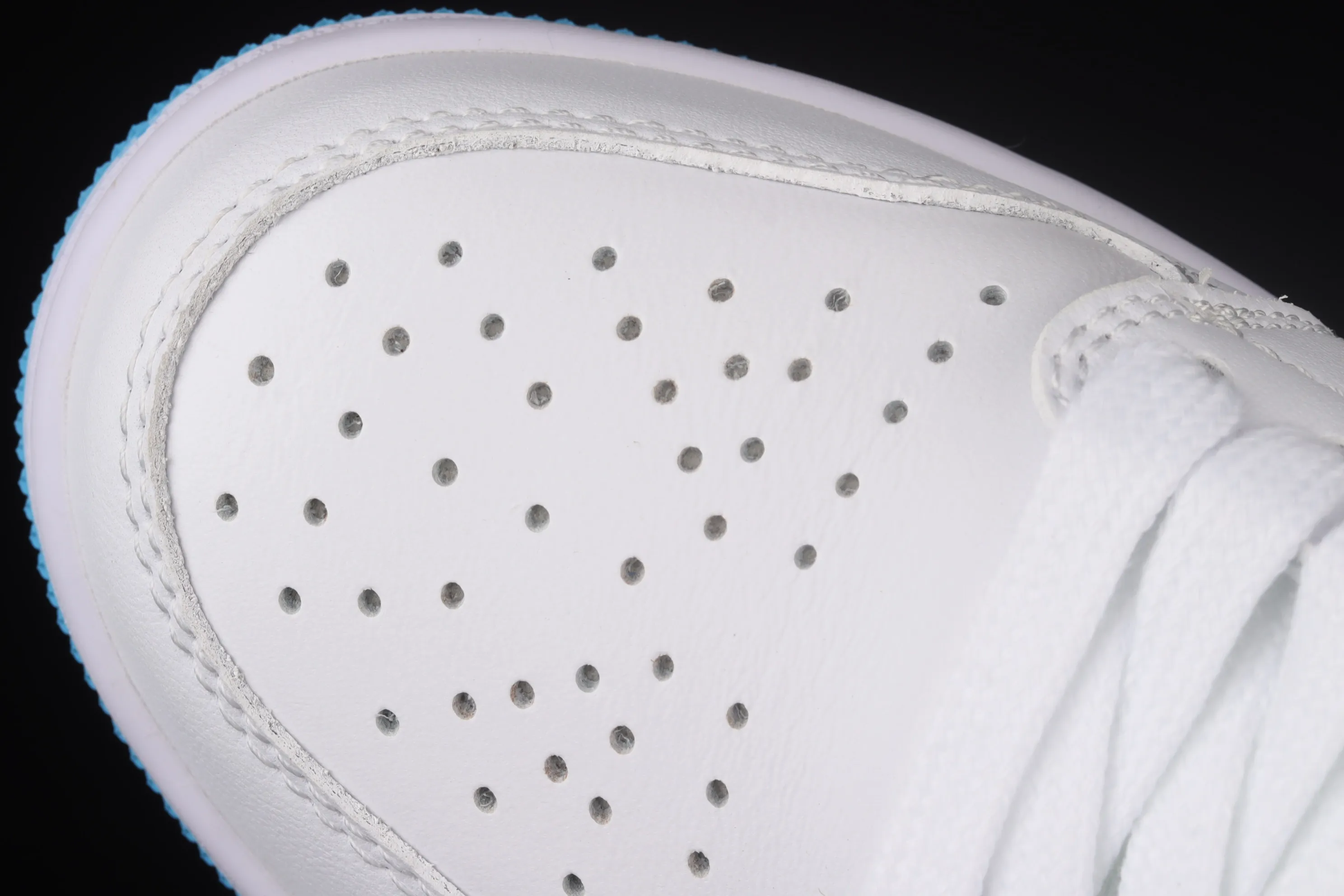 All Categories Air Jordan Jordan Series Basketball Shoes Air Jordan 1 Mid Different Versions Air Jordan 1 Mid AJ1 Joe 1 Lake Blue Zhongbang Basketball Shoes BQ6472-114